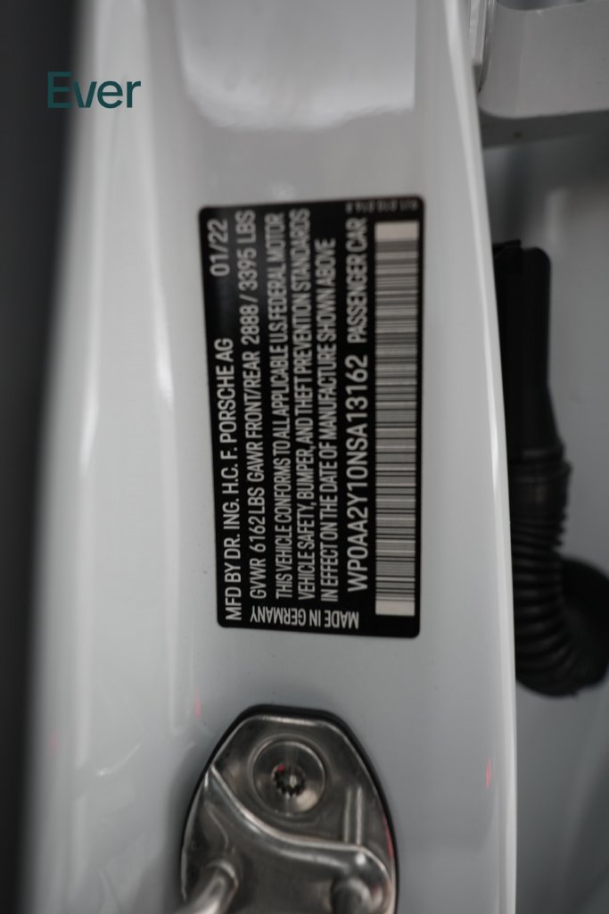 Used 2022 Porsche Taycan RWD image 31