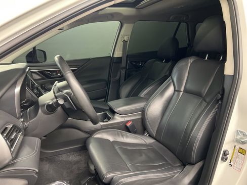 Used 2023 Subaru Outback Touring XT AWD/4WD image 26
