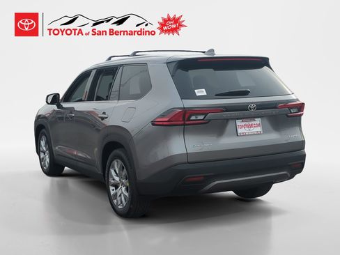 New 2026 Toyota Grand Highlander Limited image 3