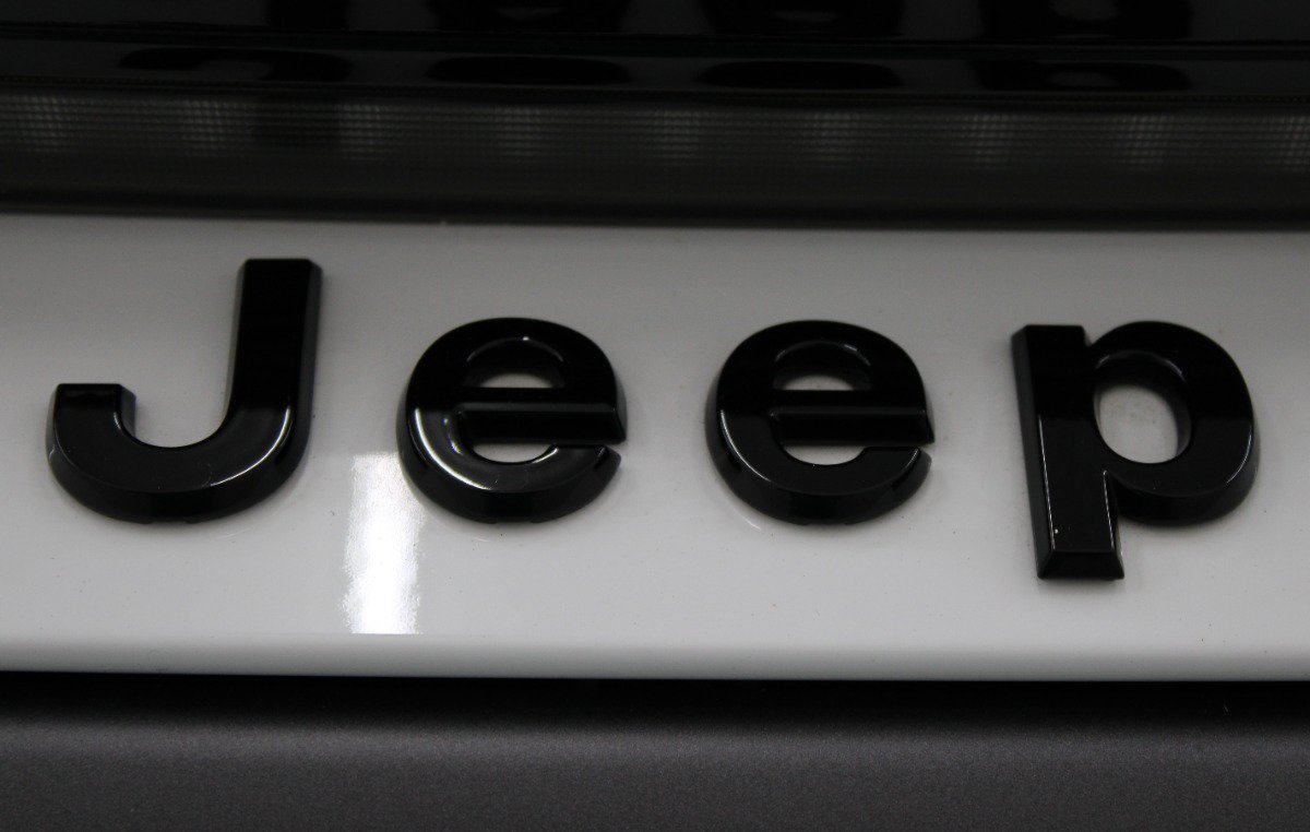 Used 2024 Jeep Wagoneer Launch Edition AWD/4WD image 37