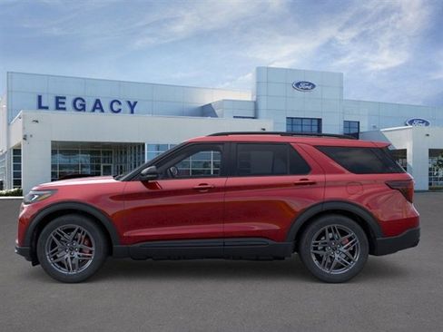New 2026 Ford Explorer ST image 3