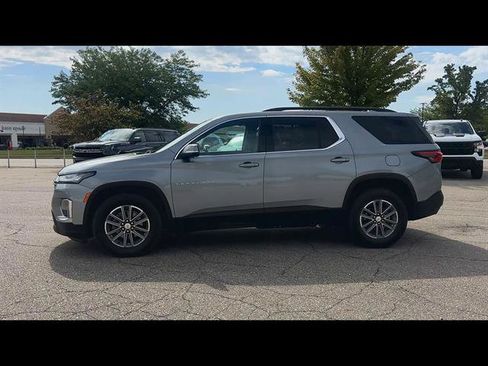 Used 2023 Chevrolet Traverse LT w/ LPO, Floor Liner Package AWD/4WD image 29
