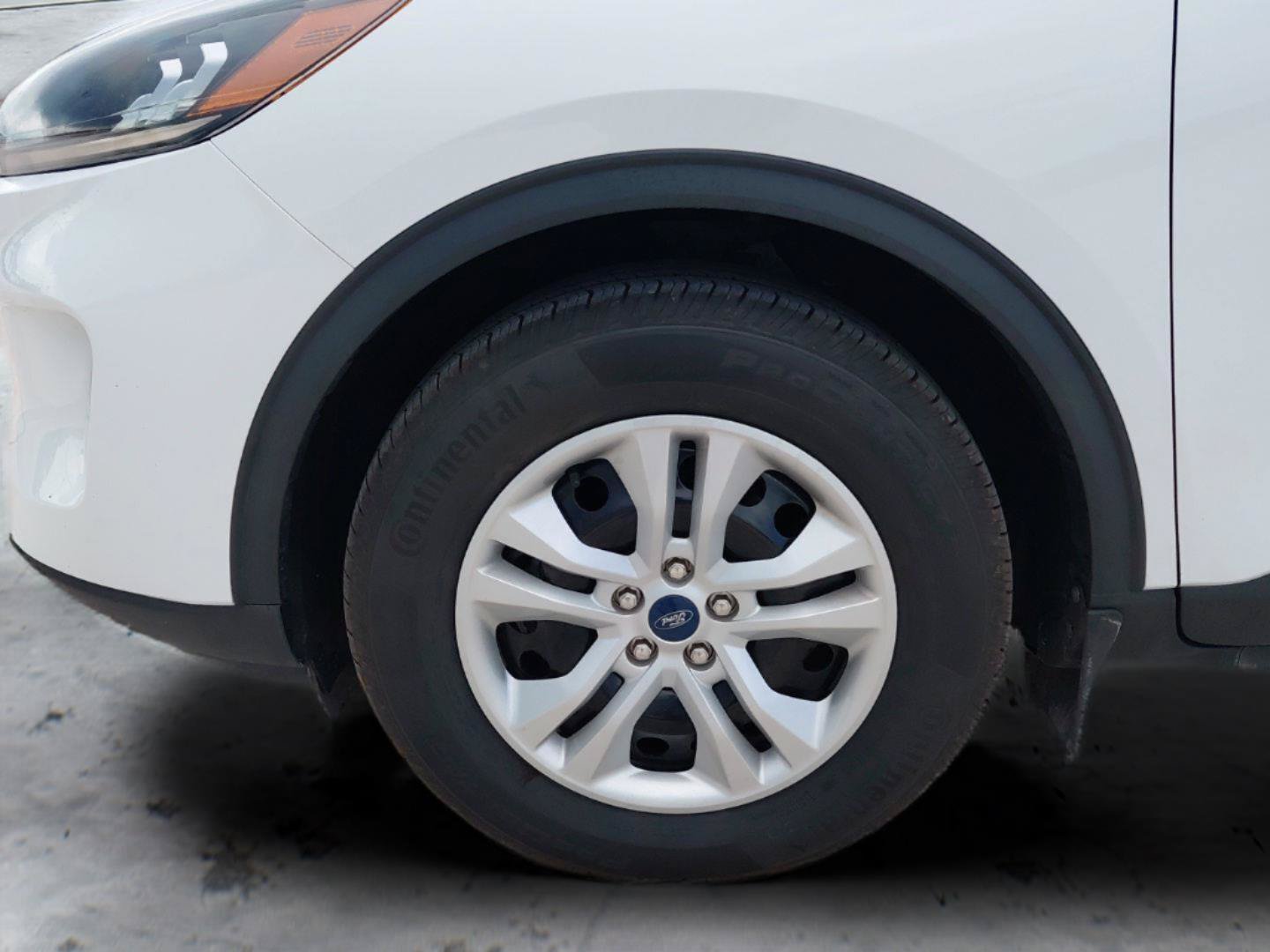 Used 2022 Ford Escape S AWD/4WD image 9