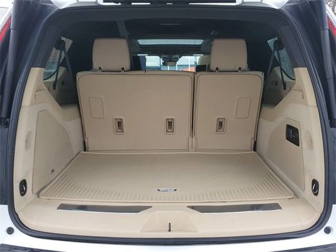 Certified 2023 Cadillac Escalade ESV Premium Luxury w/ Performance Package image 8