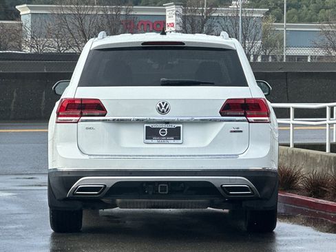 Used 2019 Volkswagen Atlas SEL Premium image 7