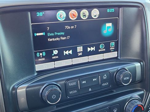 Used 2017 Chevrolet Silverado 1500 LTZ w/ Texas Edition image 18