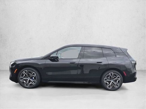 Certified 2024 BMW iX xDrive50 w/ Premium Package AWD/4WD image 9