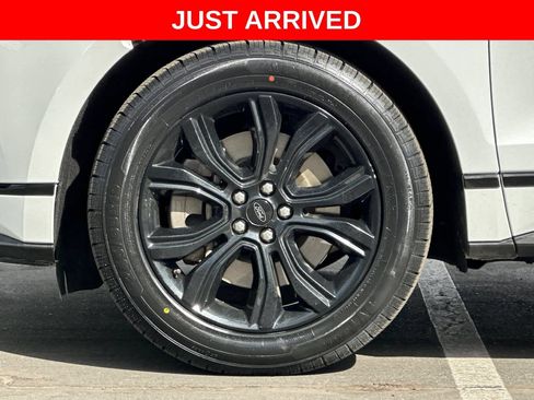 Certified 2022 Ford Edge SE w/ Black Appearance Package AWD/4WD image 27