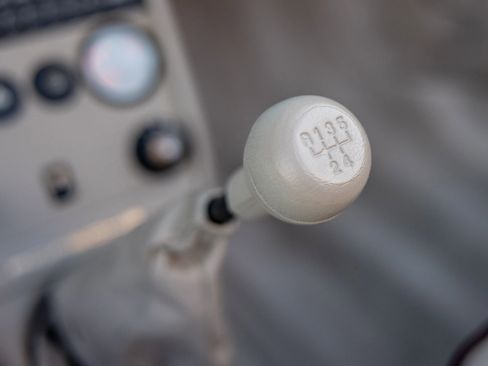 Used 1989 Porsche 911 Carrera RWD image 18