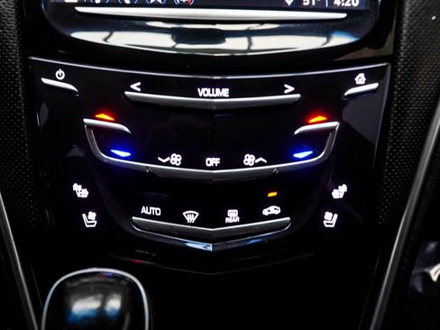 Used 2019 Cadillac XTS Luxury image 19