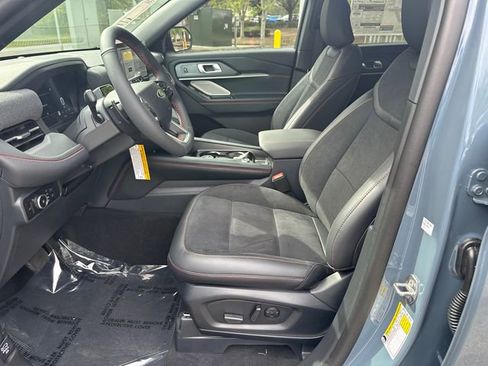 New 2026 Ford Explorer ST image 9