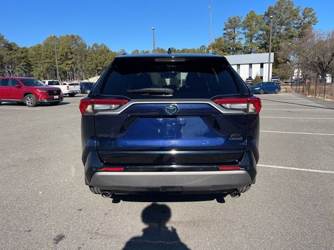 Used 2021 Toyota RAV4 XSE image 6