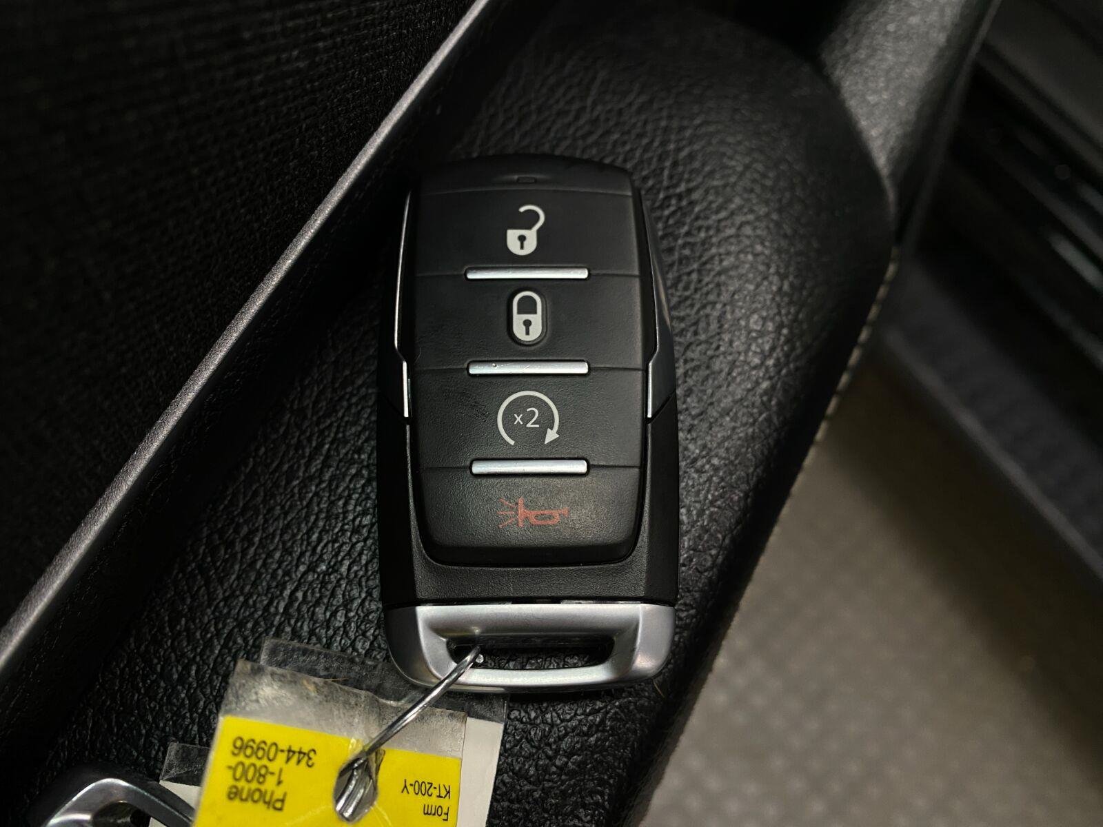 Used 2021 RAM 1500 Big Horn AWD/4WD image 30