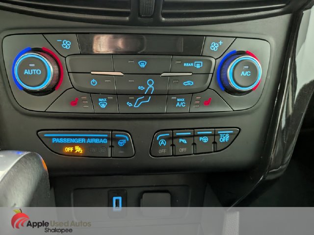 Used 2017 Ford Escape Titanium w/ Equipment Group 301A AWD/4WD image 23