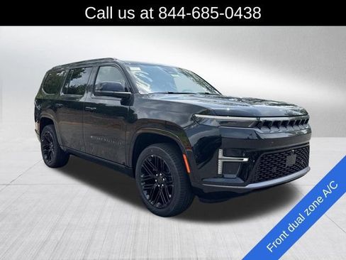 New 2026 Jeep Grand Wagoneer Limited AWD/4WD image 3