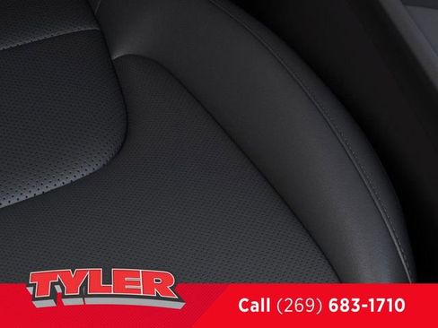 New 2026 Kia Sportage EX FWD image 25