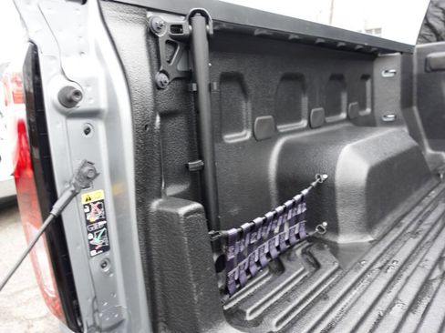 Used 2023 GMC Sierra 1500 Elevation image 28