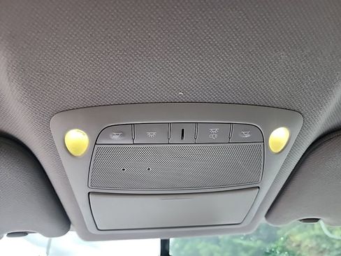 Used 2019 Nissan Sentra SV FWD image 19