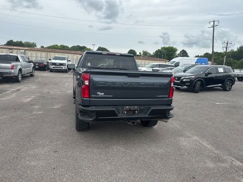 Used 2021 Chevrolet Silverado 1500 Custom Trail Boss AWD/4WD image 13