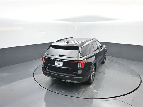New 2026 Ford Explorer Active w/ Active Comfort Package image 23
