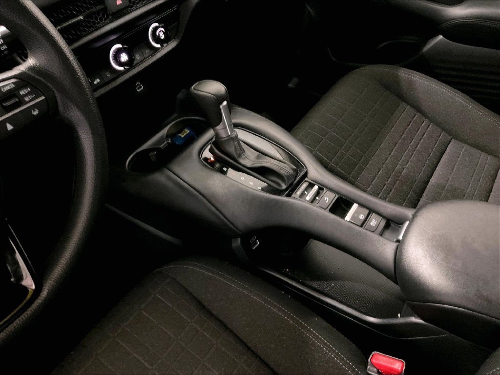 Used 2023 Honda HR-V LX image 20