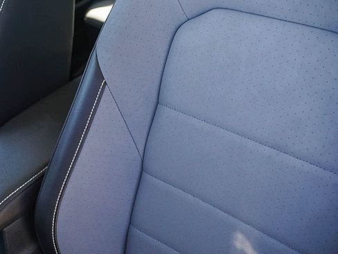 Used 2025 Volkswagen Jetta SE image 26