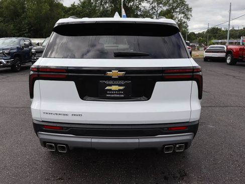 New 2026 Chevrolet Traverse LT AWD/4WD image 32