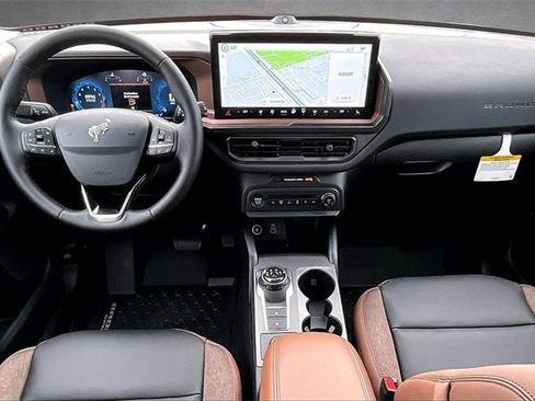 New 2025 Ford Bronco Sport Outer Banks w/ Outer Banks Tech Package+ image 5