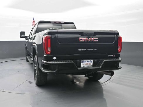 Used 2020 GMC Sierra 2500 AT4 w/ AT4 Premium Package image 6