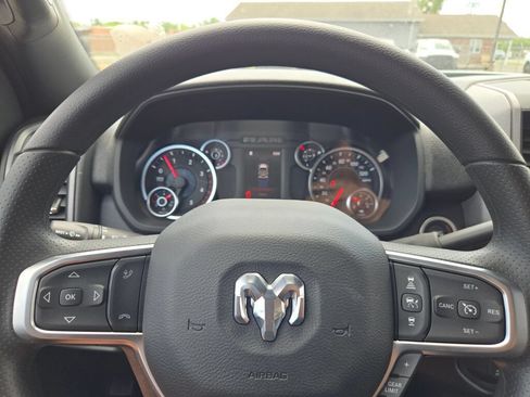 New 2026 RAM 3500 Tradesman AWD/4WD image 32