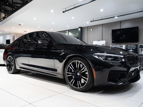 Used 2020 BMW M5 w/ Executive Package image 46