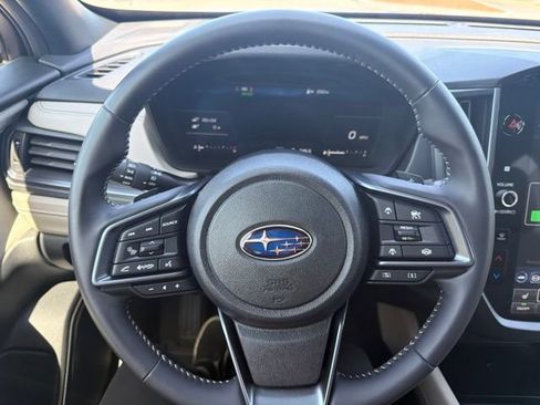 Used 2025 Subaru Forester Limited AWD/4WD image 13