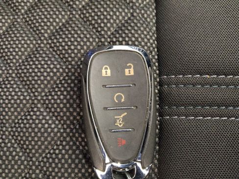 Used 2021 Chevrolet Blazer LT image 32