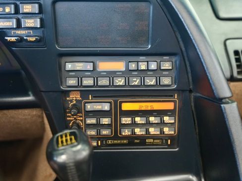 Used 1993 Chevrolet Corvette Convertible image 12