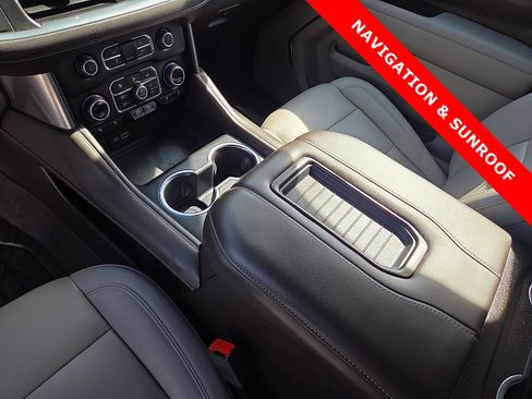 Used 2023 Chevrolet Tahoe Z71 w/ Luxury Package image 25