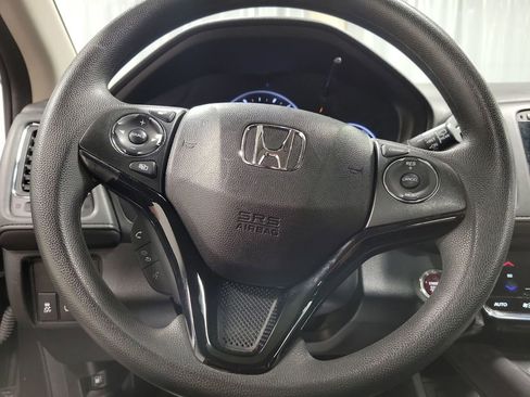 Used 2016 Honda HR-V EX image 18