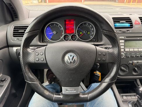 Used 2009 Volkswagen GTI 2-Door FWD image 17
