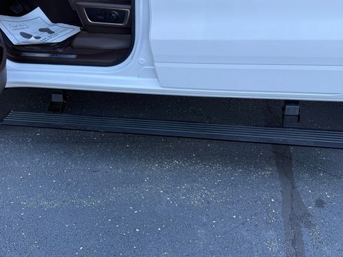 Used 2025 RAM 1500 Limited w/ Bed Utility Group image 22