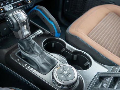 Used 2023 Ford Bronco Outer Banks image 33