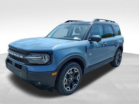 New 2026 Ford Bronco Sport Outer Banks AWD/4WD image 2