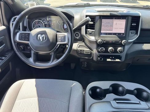 Used 2022 RAM 2500 Big Horn AWD/4WD image 16