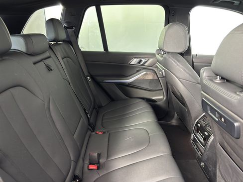 Used 2022 BMW X5 sDrive40i w/ Premium Package RWD image 29