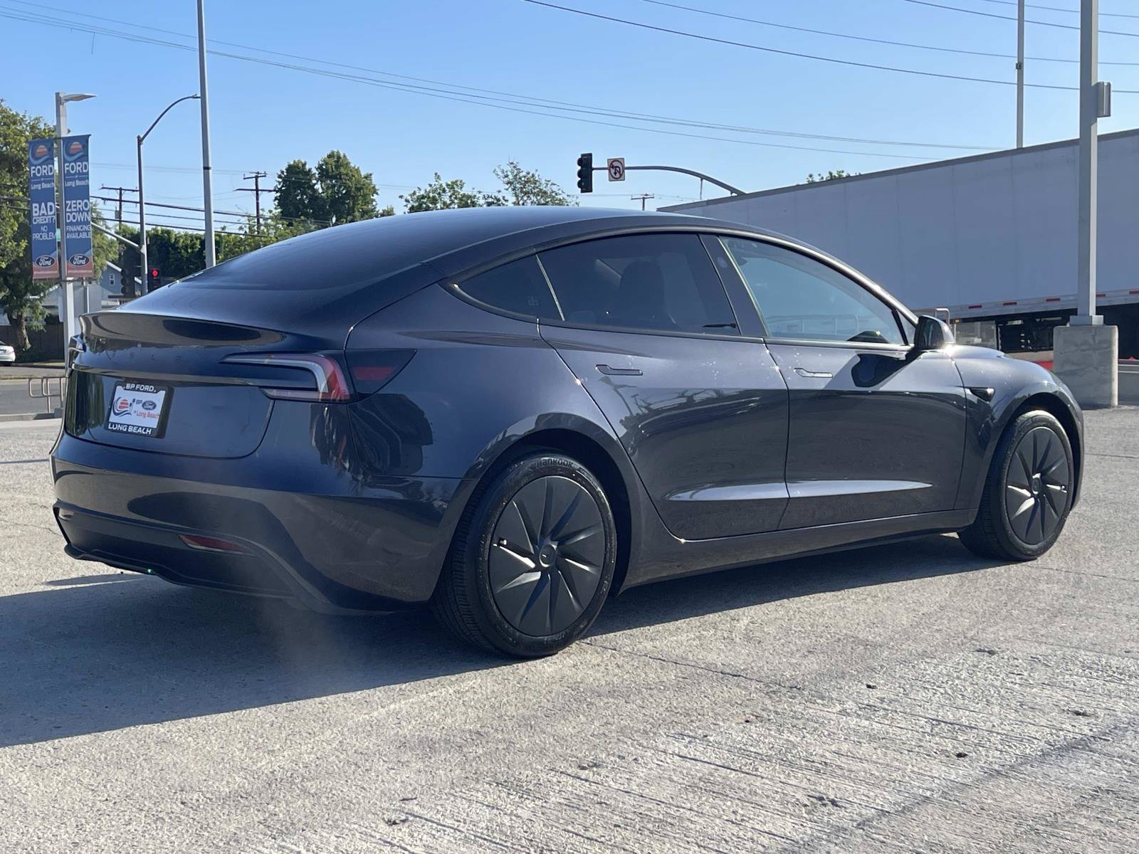 Used 2025 Tesla Model 3 Long Range RWD image 3
