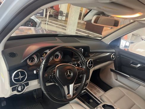 Used 2014 Mercedes-Benz GLK 350 GLK 350 4MATIC 4DR SUV AWD image 11