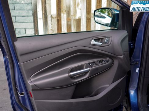 Used 2018 Ford Escape SE image 10