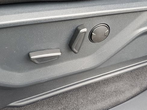 New 2026 Ford F150 XLT w/ Equipment Group 302A MID image 17