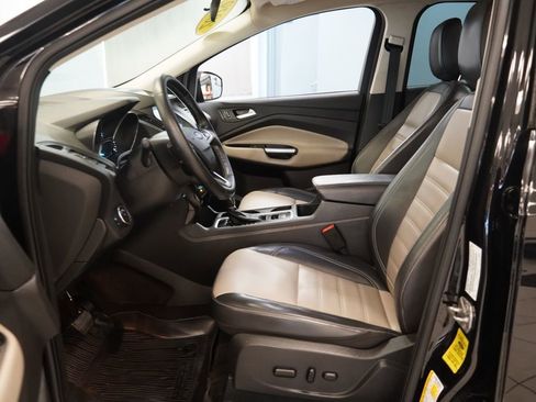 Used 2019 Ford Escape SEL AWD/4WD image 4