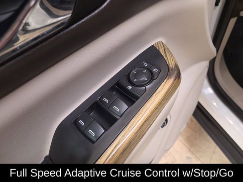 Used 2018 GMC Acadia Denali w/ Technology Package image 12