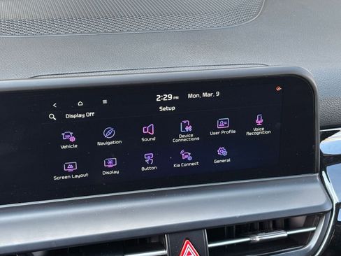 Used 2025 Kia Seltos S image 21