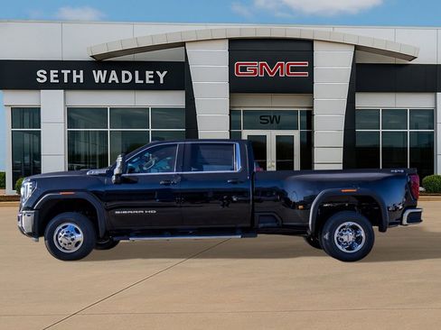 New 2026 GMC Sierra 3500 SLE w/ SLE Value Package image 4